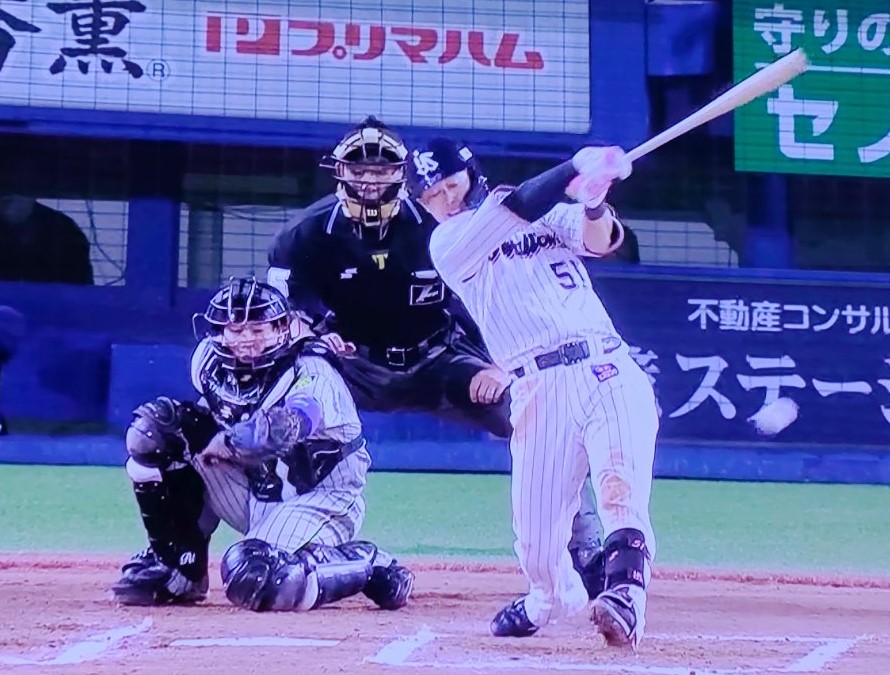 二塁打の濱田太貴選手