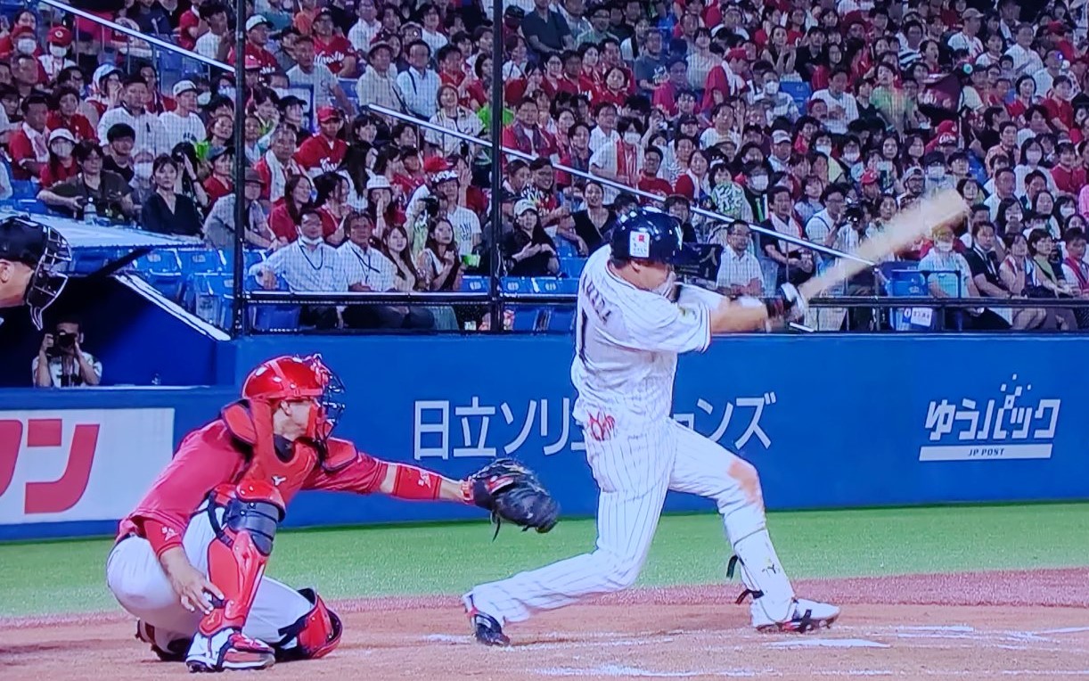 山田決勝の二塁打