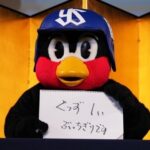 つば九郎契約更改2024グッズ売り場1位