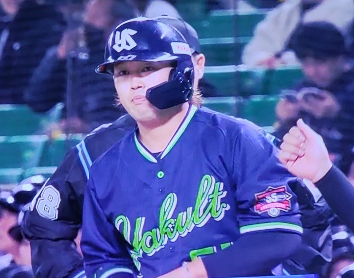6回、安打出塁でチャンスメイクの濱田太貴選手