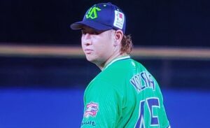 クローザーの小澤怜史投手