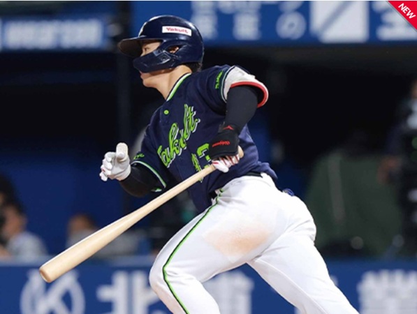 内山タイムリー含む2本の二塁打出典ヤクルト公式サイト20250730