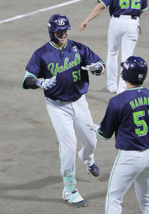 村上先制2ラン出典日刊スポーツ撮影宮崎幸一20250904