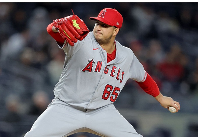 ホセキハダ投手