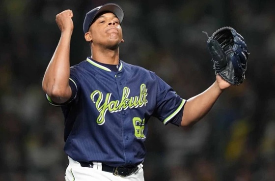 リランソ無失点のセットアップ出典ヤクルト公式サイト20260408