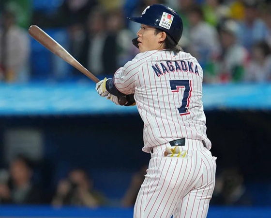 長岡タイムリー二塁打で2打点出典ヤクルト公式サイト20260428