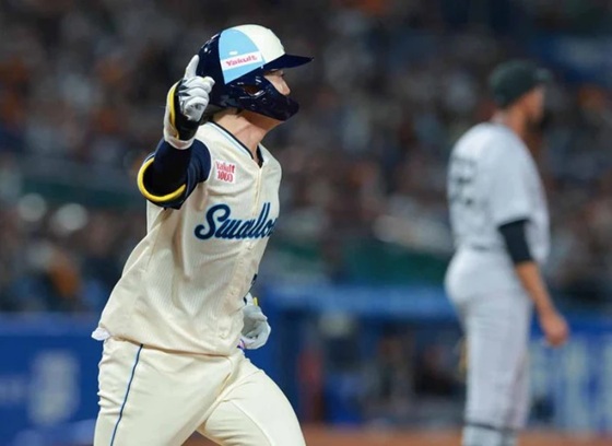 長岡マルティネスからのサヨナラ含む5打数4安打で打率を3割に乗せる出典ヤクルト公式サイト20260418