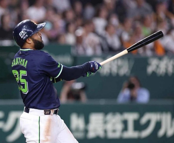 サンタナ8号ソロで現時点本塁打1位タイ出典ヤクルト公式サイト2026/05/05