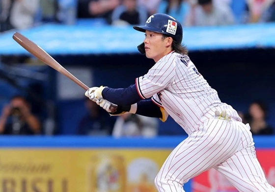 長岡二塁打と犠牲フライの活躍出典ヤクルト公式サイト20260619
