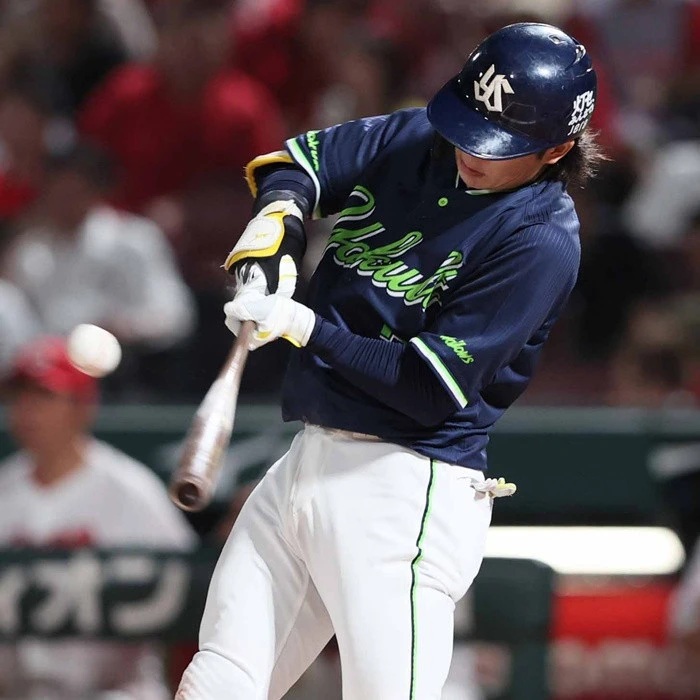 6回長岡タイムリーと7回押し出し四球で2打点の活躍出典ヤクルト公式サイト230260829